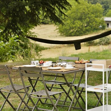 Une Pause En Correze Sarroux Exterior photo